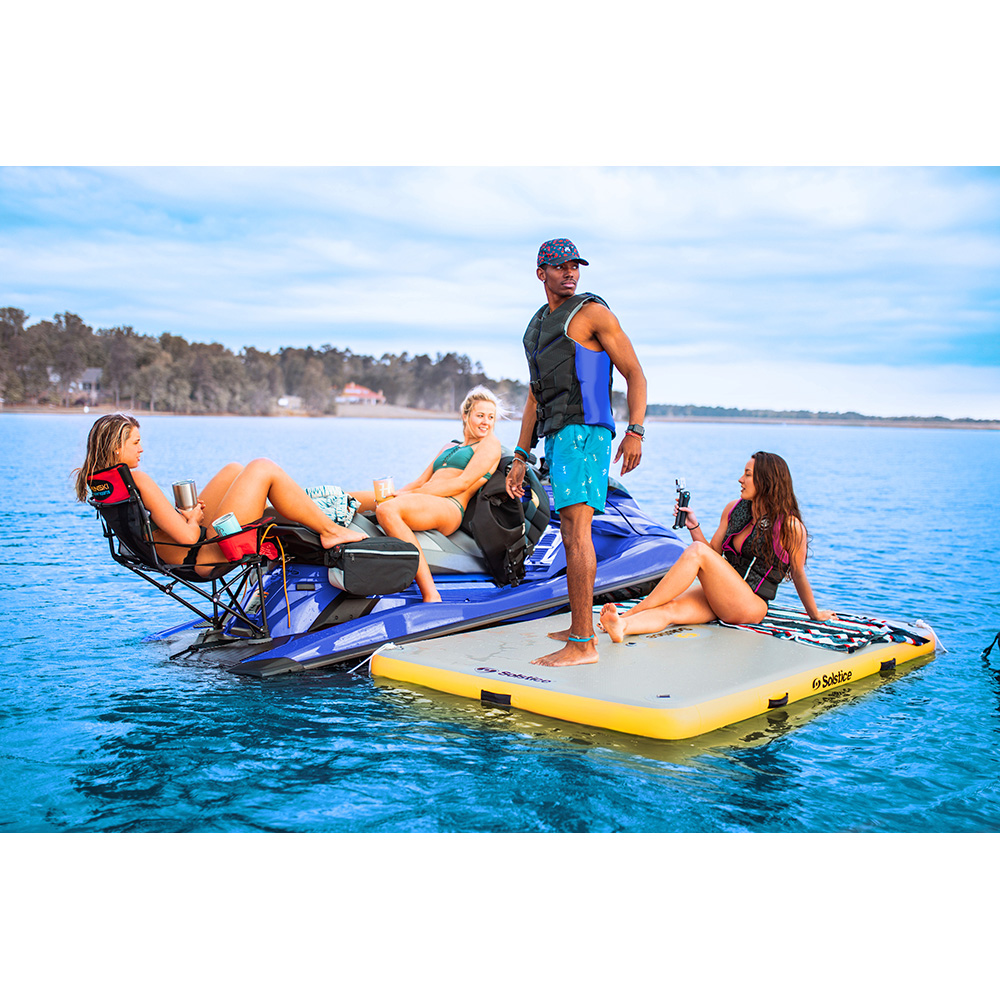 Image 2: Solstice Watersports 6' x 5' Inflatable Dock