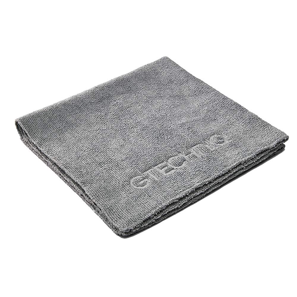Image 1: Gtechniq MF1 ZeroR Microfiber Buff Cloth *3-Pack