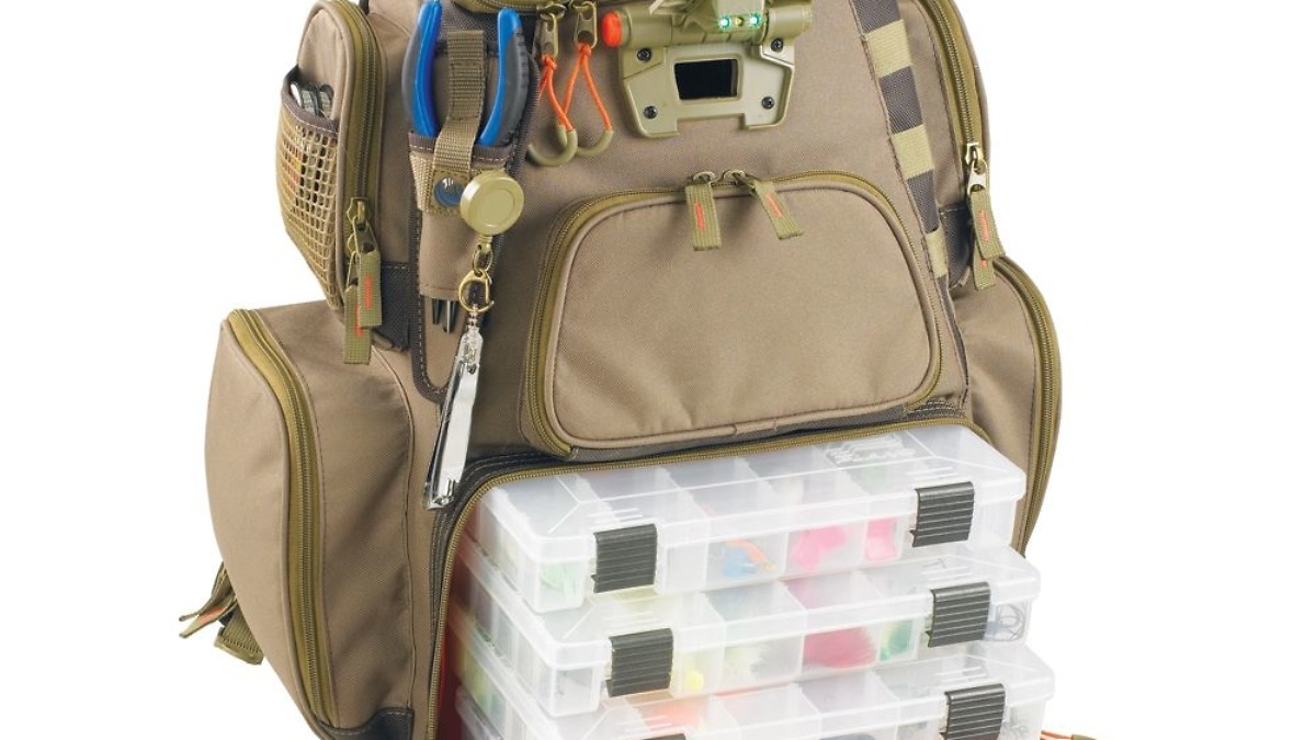 Wild River NOMAD Lighted Tackle Backpack w/4 PT3600 Trays –