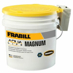 Image 1: Frabill Magnum Bucket - 4.25 Gallons w/Aerator